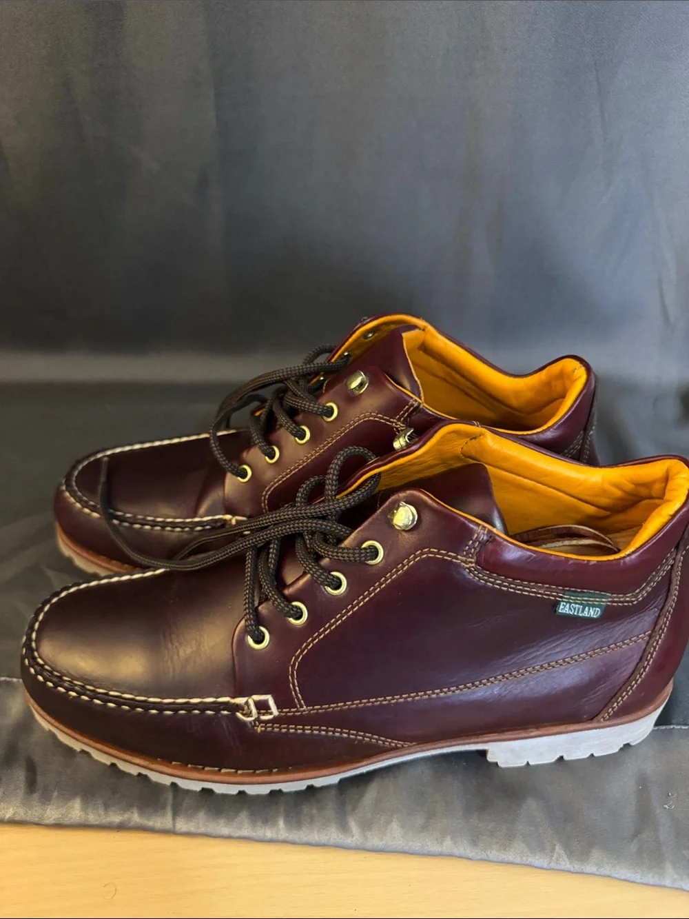 Eastland Men’s Burgundy Leather Brooklyn Ankle Boots.